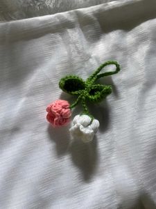 Crocheted tulip Blossom Hair tie