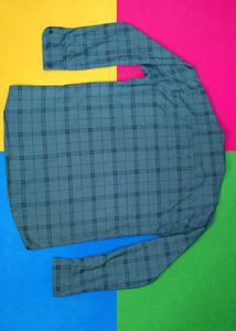 Men's Blue Plaid Button-Down Shirt