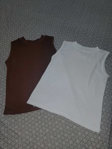 Sleeveless Turtleneck Tops (Set of 2)