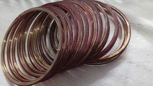 Maroon Bangles