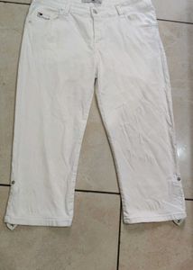 Tommy Hilfiger White Capris