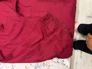 maroon kurta.