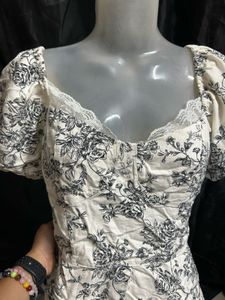 Chic Floral Puff Sleeve Top