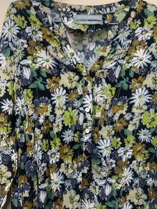 Floral Print V-Neck Long Sleeve Top