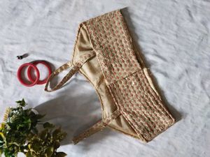 Sparkling Sequin Blouse👜