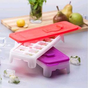 Ice Cube Tray with Lids