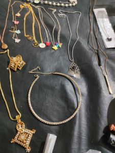 Necklace &amp; Earring (2 Set)