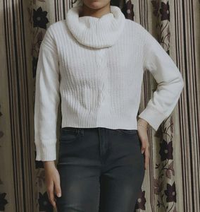 White Woolen Turtleneck Crop Top