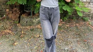 jeans