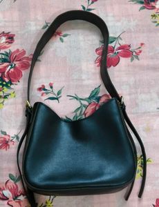 Dual Long Tassel Shoulder Bag