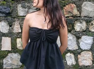 Chic Black Strapless Peplum Top