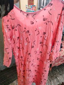 Pink floral cotton feeding kurthi