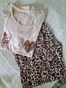 Cute Heart &amp; Leopard Print Pajama Set nd top