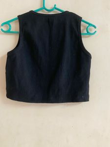 Black Ribbed Cropped Tank Top