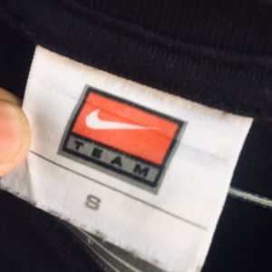 vintage nike t shirt