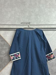 Beautiful Floral Print Kurta
