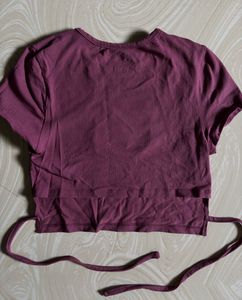 Fitted backless purple tee top 🍇