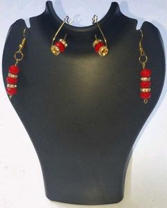 Eyerring Gold Stone,Red Rhinestone buy one get fre