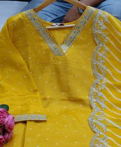 Elegant Yellow Kurta Set