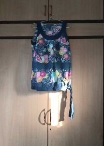 PRICE DROP-Floral Print Tank Top