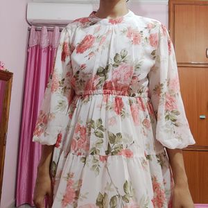 Floral Print Tiered Midi Dress