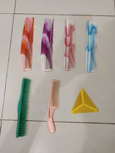 New Unused Set of 7 Colorful Combs