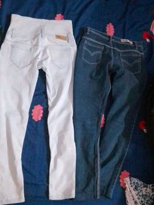 2 used Women's Jeans
