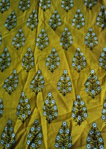Pure Cotton Floral Yellow Top In Size L