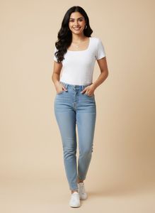 White, short-sleeve top with a textured pattern