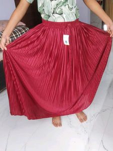 Elegant Pleated Wine Red Skirt
