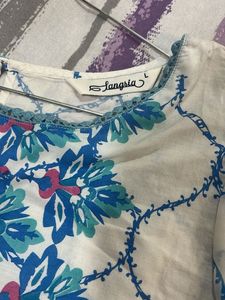 sangria White &amp; Blue Embroidered Kurta