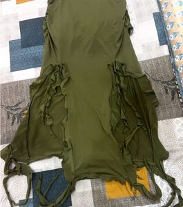 Elegant Off Shoulder Olive Green Maxi Dress 💚✨