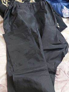 Elegant Black Embroidered Kurta
