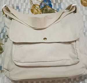 Cream Canvas Messenger Bag