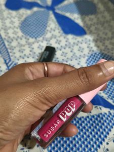 4 liquid Lipsticks