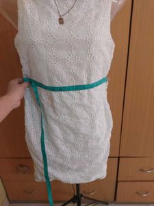 Chic Lace Short Dress