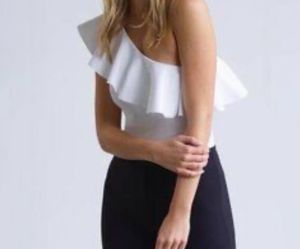 Chic White One-Shoulder Ruffle Crop Top
