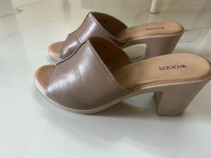 Woodland Women's Slip-On Sandals
