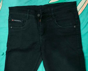 🚨Black Men 30 Size Jeans🚨