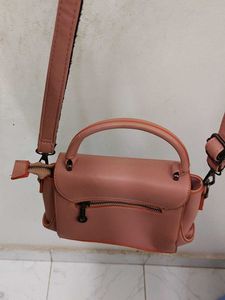 shoulder bag