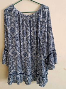 Ladies top
