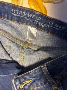 Denim bootcut shorts