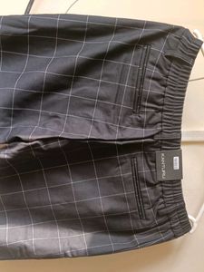 Men's Plaid Trousers