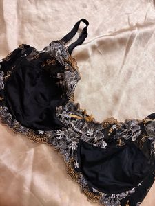 Elegant Black Embroidered Bra