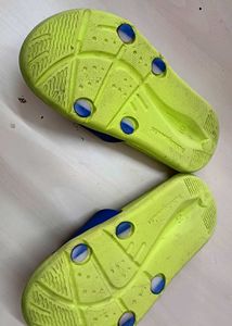 Well-maintained Kids's footwear