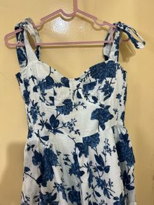 Lazo store Blue Floral Midi Dress