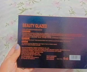 Name: HRKESHY BEST QUALITY EYESHADOW PALLETE