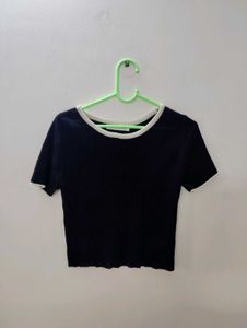 Black Cropped Ribbed Knit Top
