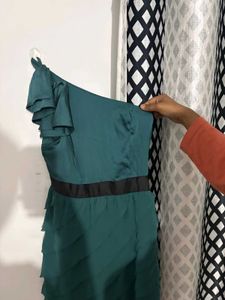 One-Shoulder Green Dress