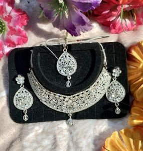 🆕"Luxury Radiance" American Diamond Jewellery Set